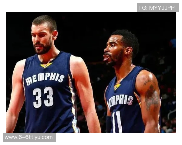 芬奇透露华子合练缺席明日出战存疑康利恢复良好即将复出